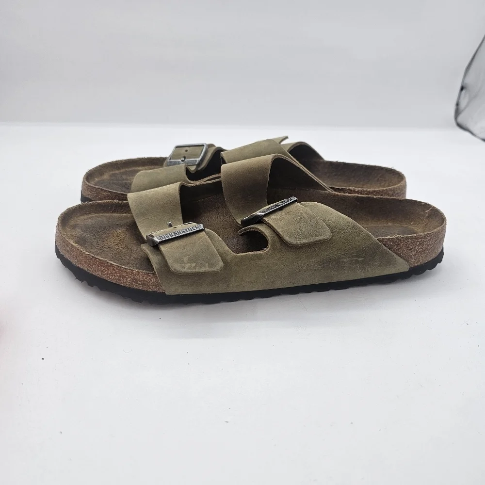 Birkenstock Arizona Two-Strap Sandals – Olive Green – Size Approx. US 10